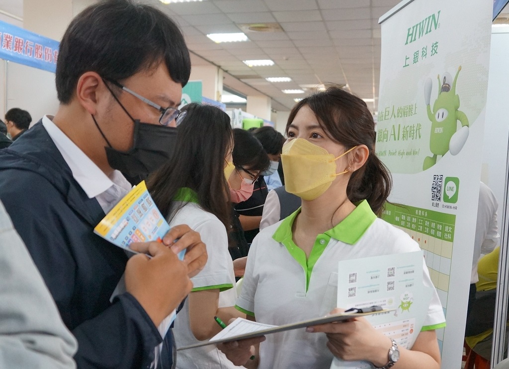 智慧機械龍頭大廠上銀科技與求職者面談