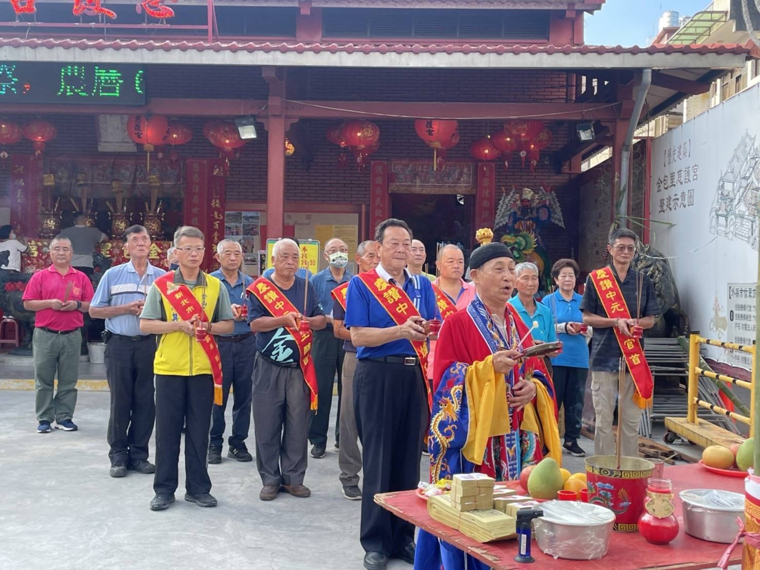 01+金山慈護宮豎燈篙祭拜會場 0