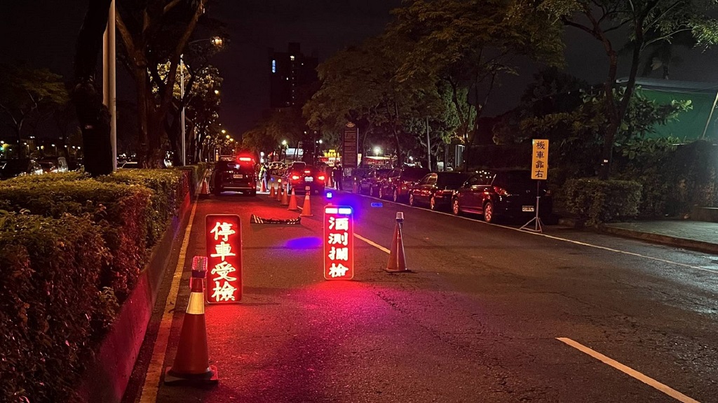 ▲中市警察局因應暑假來臨及宣導取締酒駕執法決心，期能有效遏止酒後駕車惡習。（圖/記者澄石翻攝）