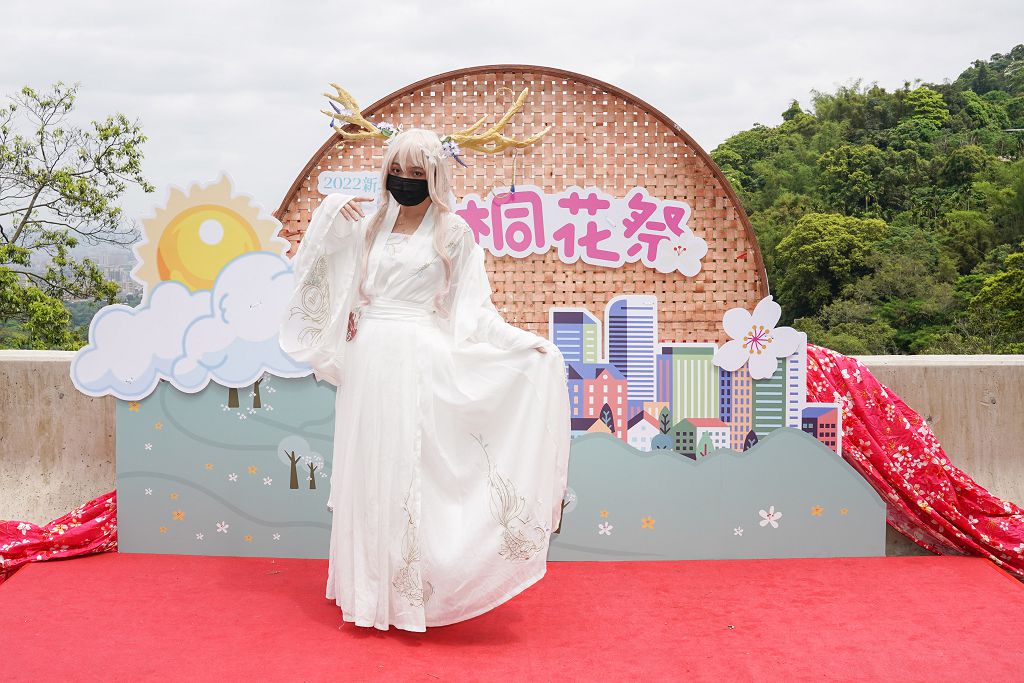 Cosplay創意徵件比賽第二名作品–徐楚涵憂桐調