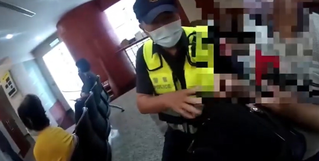 「聯合國女兵獻殷勤，古稀先生險破財」 士林警成功攔阻詐騙