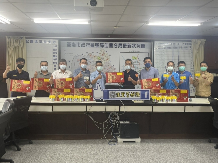 台南民力關懷情湧現 佳警防疫升信心