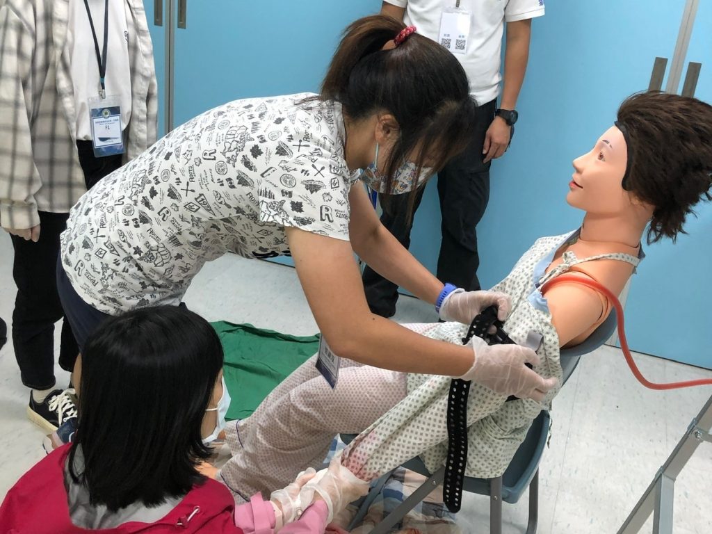 教民眾目睹車禍如何立即反應搶救生命　高醫開辦全臺首場到院前創傷救命術
