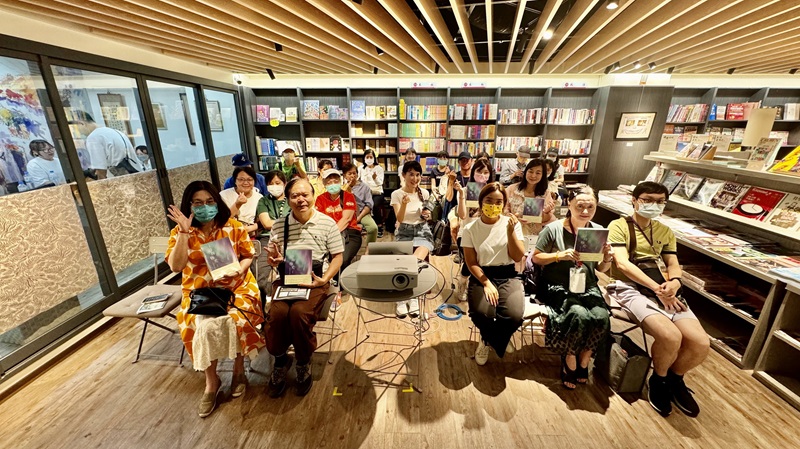 「名人講座」單元邀請到暢銷旅遊作家貝琪梨分享行醫之餘的壯遊體驗