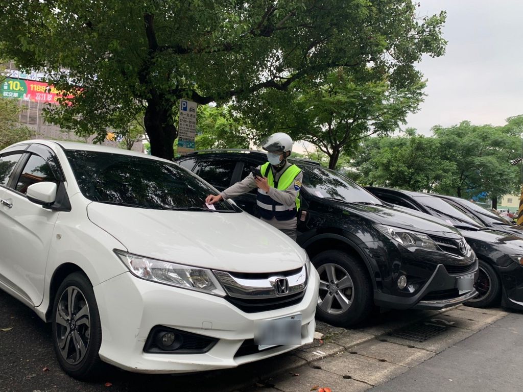 停車格
