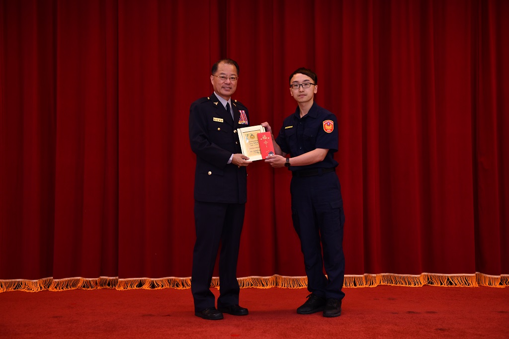 分局黎明派出所副所長葉峻廷