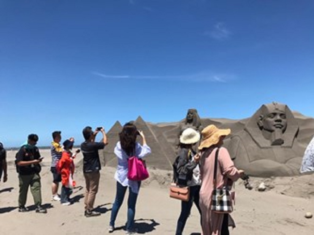圖片說明:台中市政府觀光旅遊局邀請民眾一同搭乘大安航班並從大安啟航環遊世界。(記者澄石翻攝)