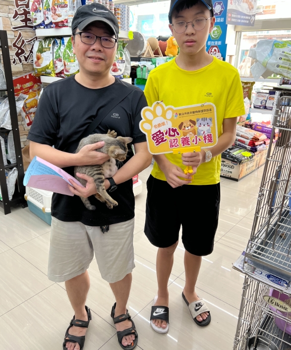 圖3、小貓在愛心認養小棧找到幸福+ 0