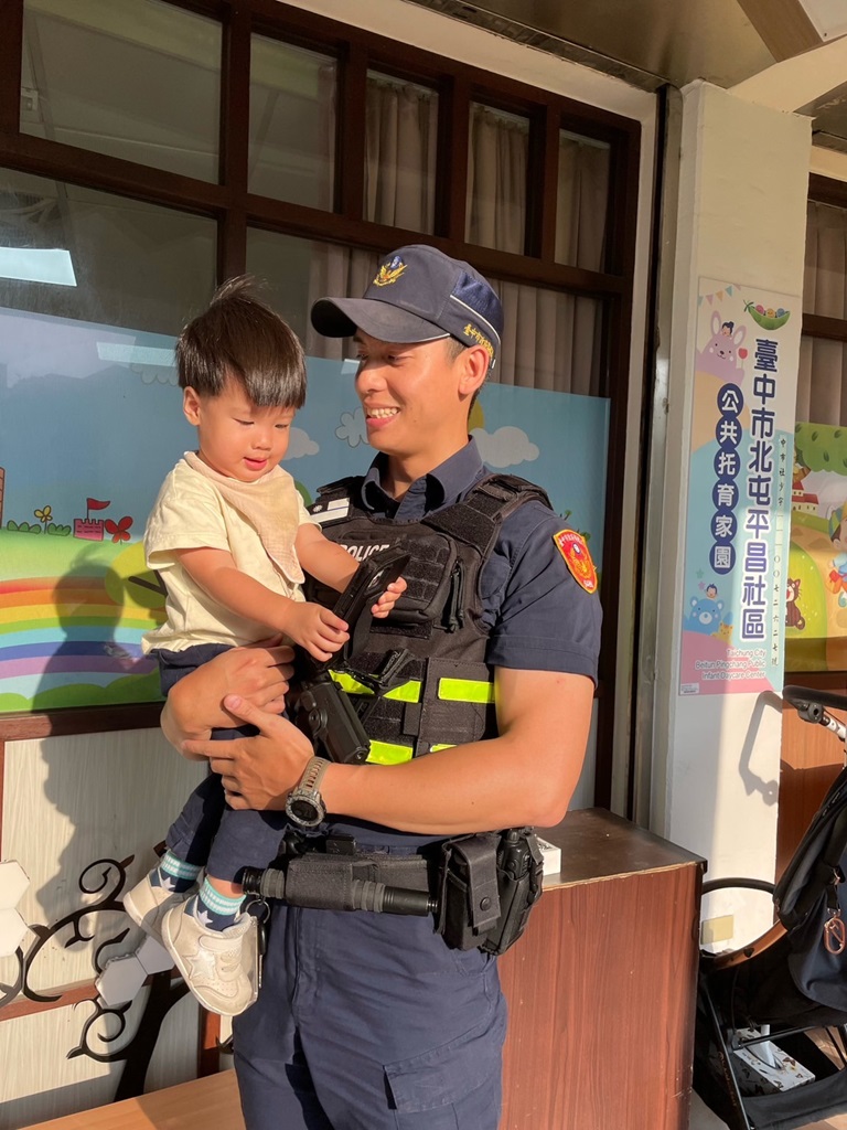 天菜帥警張庭菘受邀拍攝防詐宣導影片