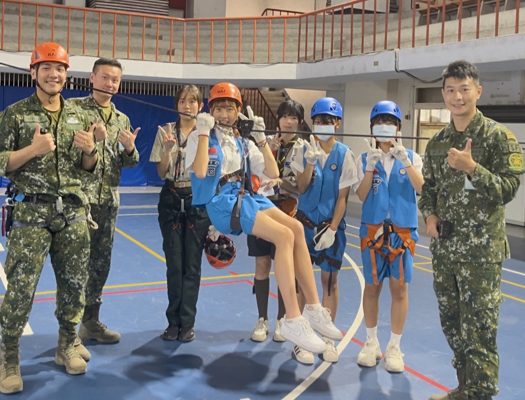 學習單索突擊吊橋操作
