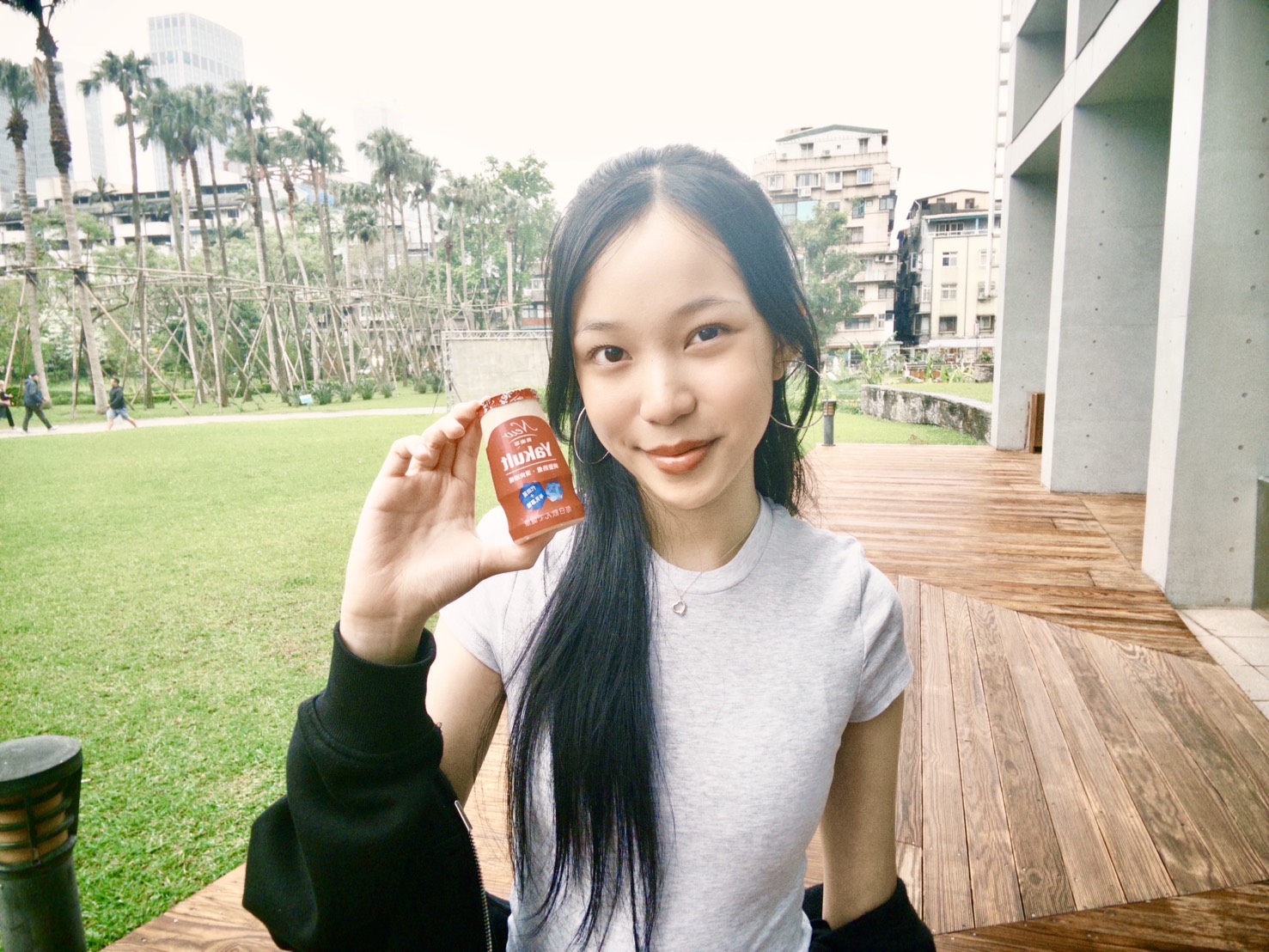 林品彤覺得「新養樂多」像是在忙碌的生活裡，對自己好一點的小日常