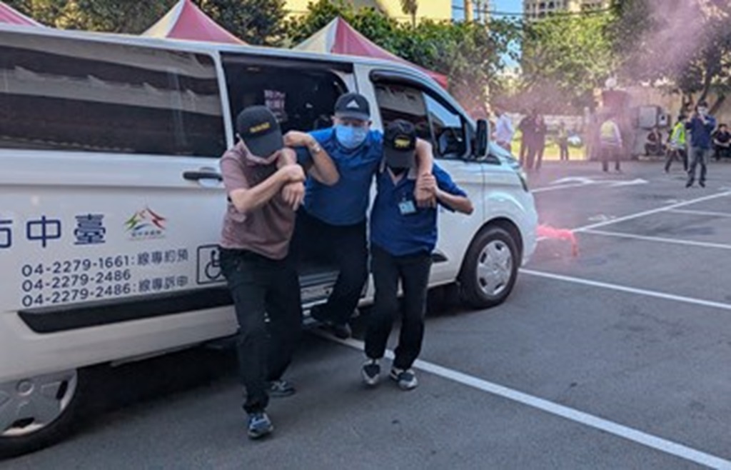 模擬搶救傷患