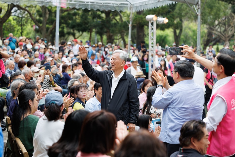 現場特別感謝台北市黃大洲前市長也是開園策劃人當年的堅持與遠見所締造的珍貴貢獻「 0