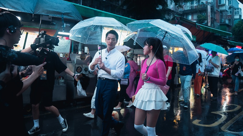 臺北市蔣萬安市長及韓國超人氣啦啦隊女神李多慧作伙「迺夜市」 0