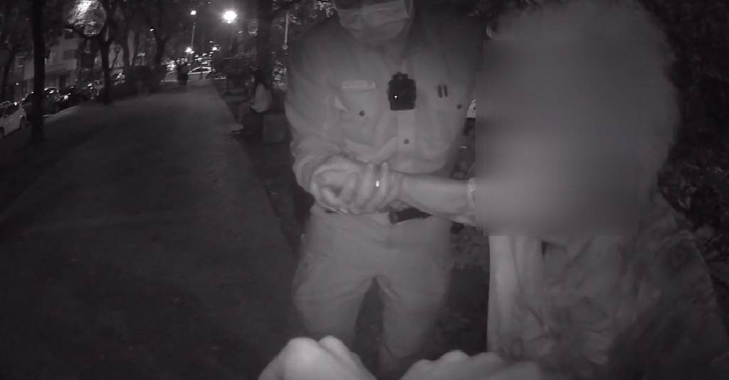警助老婦返家1